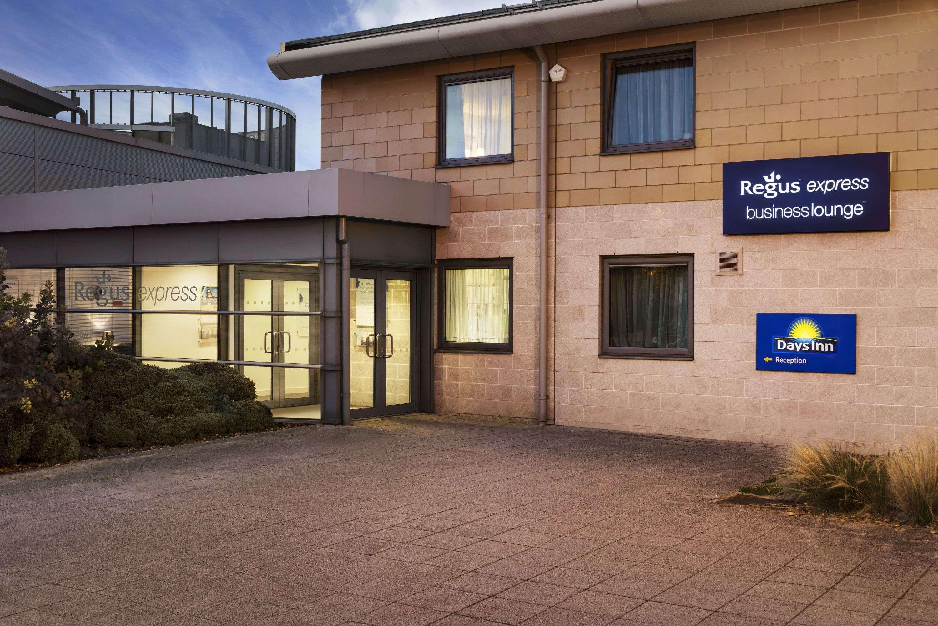 Days Inn Cannock - Norton Canes Exterior foto