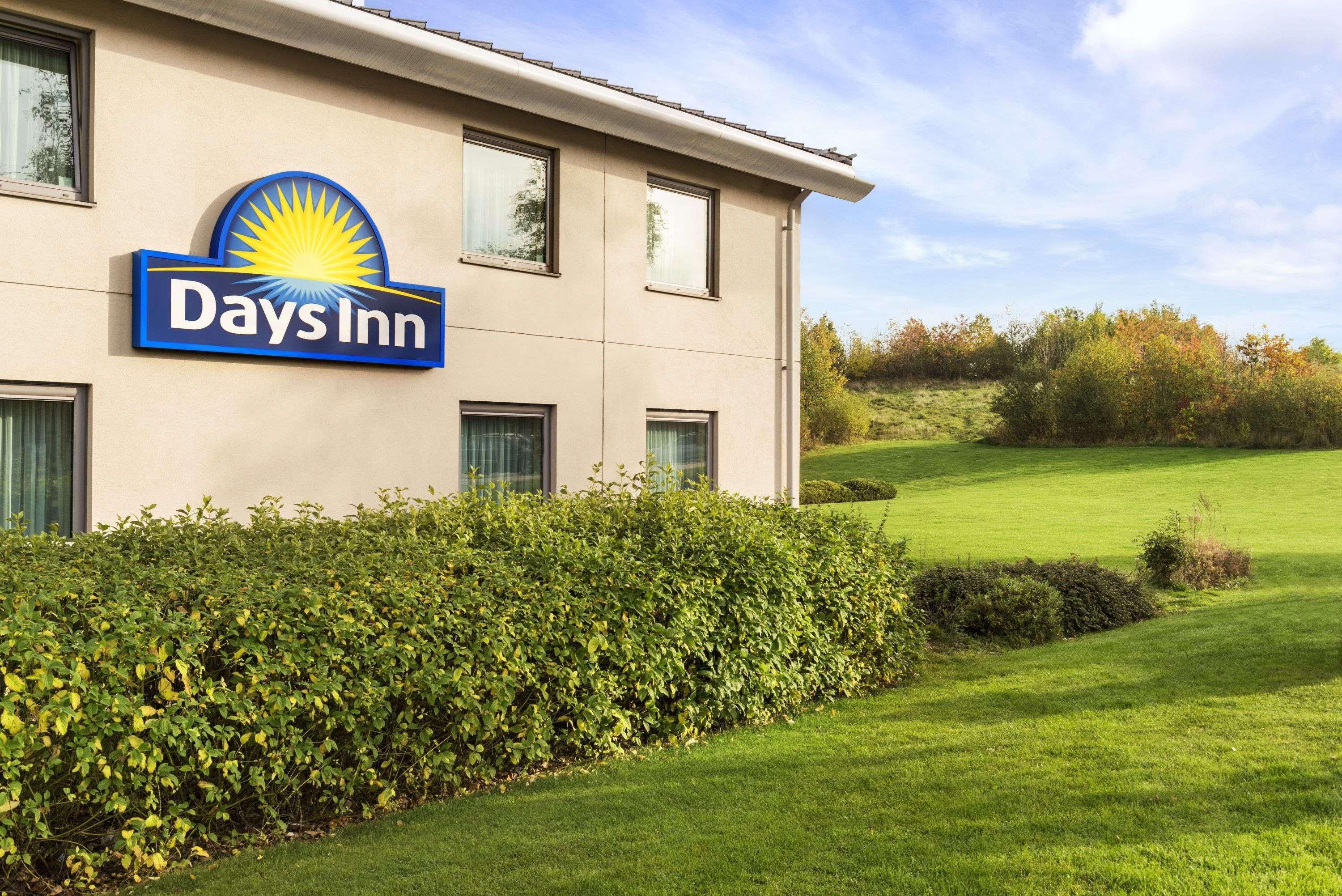 Days Inn Cannock - Norton Canes Exterior foto